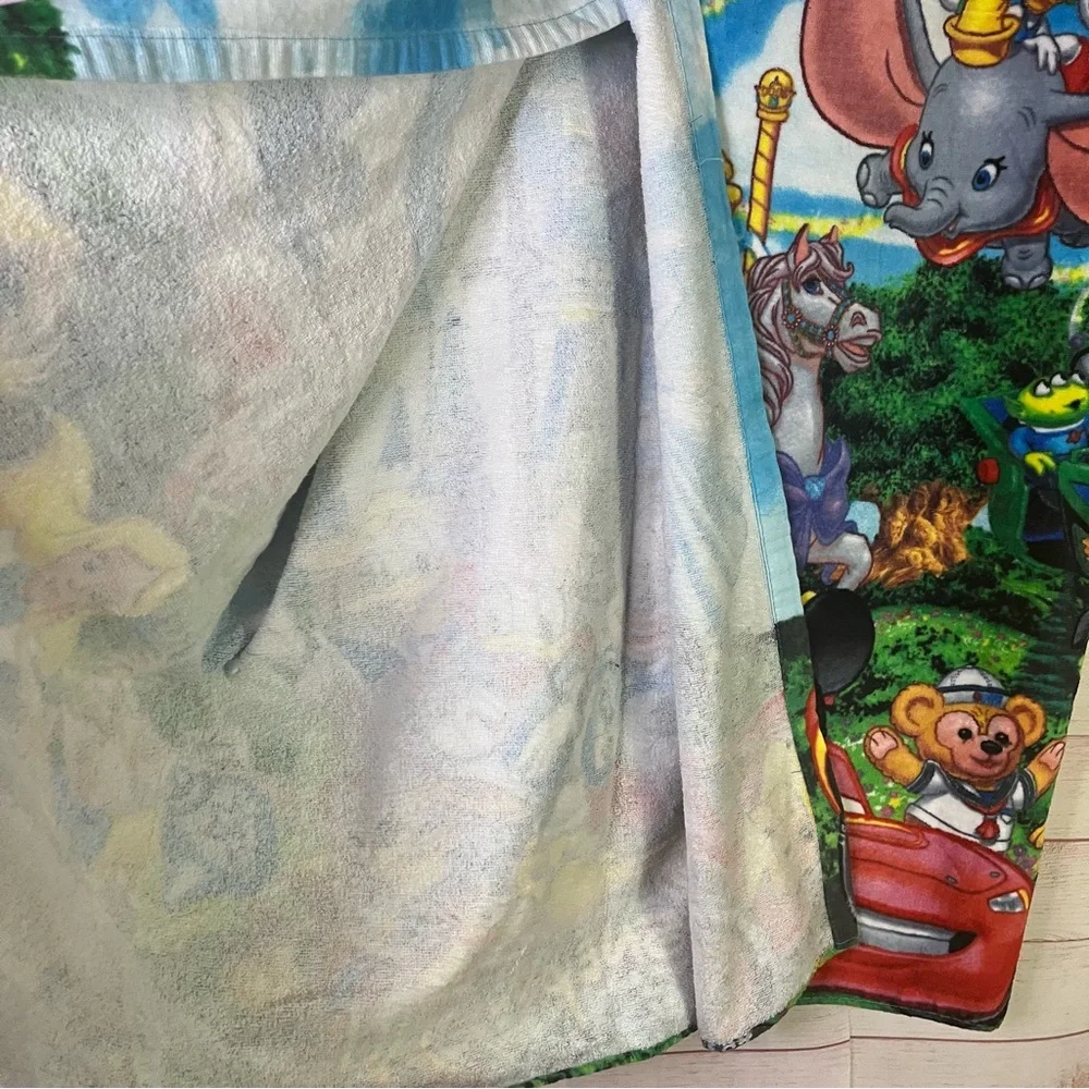 Walt Disney World Large‎ Beach Towel
